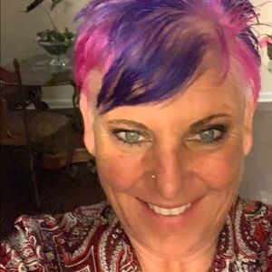 Meet your Posher, Hope